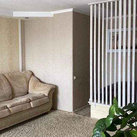 Apartment In The Center Cherkasy Ngoại thất bức ảnh