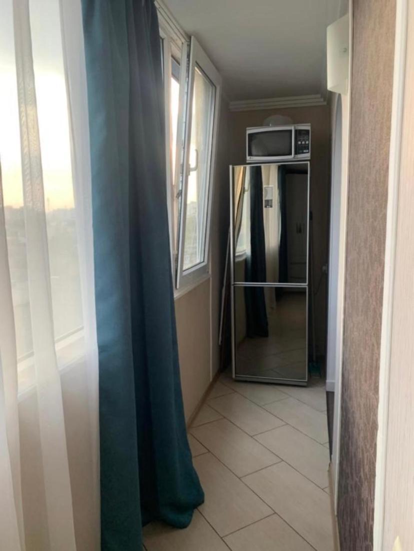 Apartment In The Center Cherkasy Ngoại thất bức ảnh